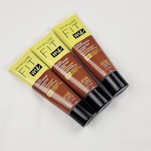 FIRM PRICE 🔥Maybelline Fit Me Tinted Moisturizer BUNDLE OF 3